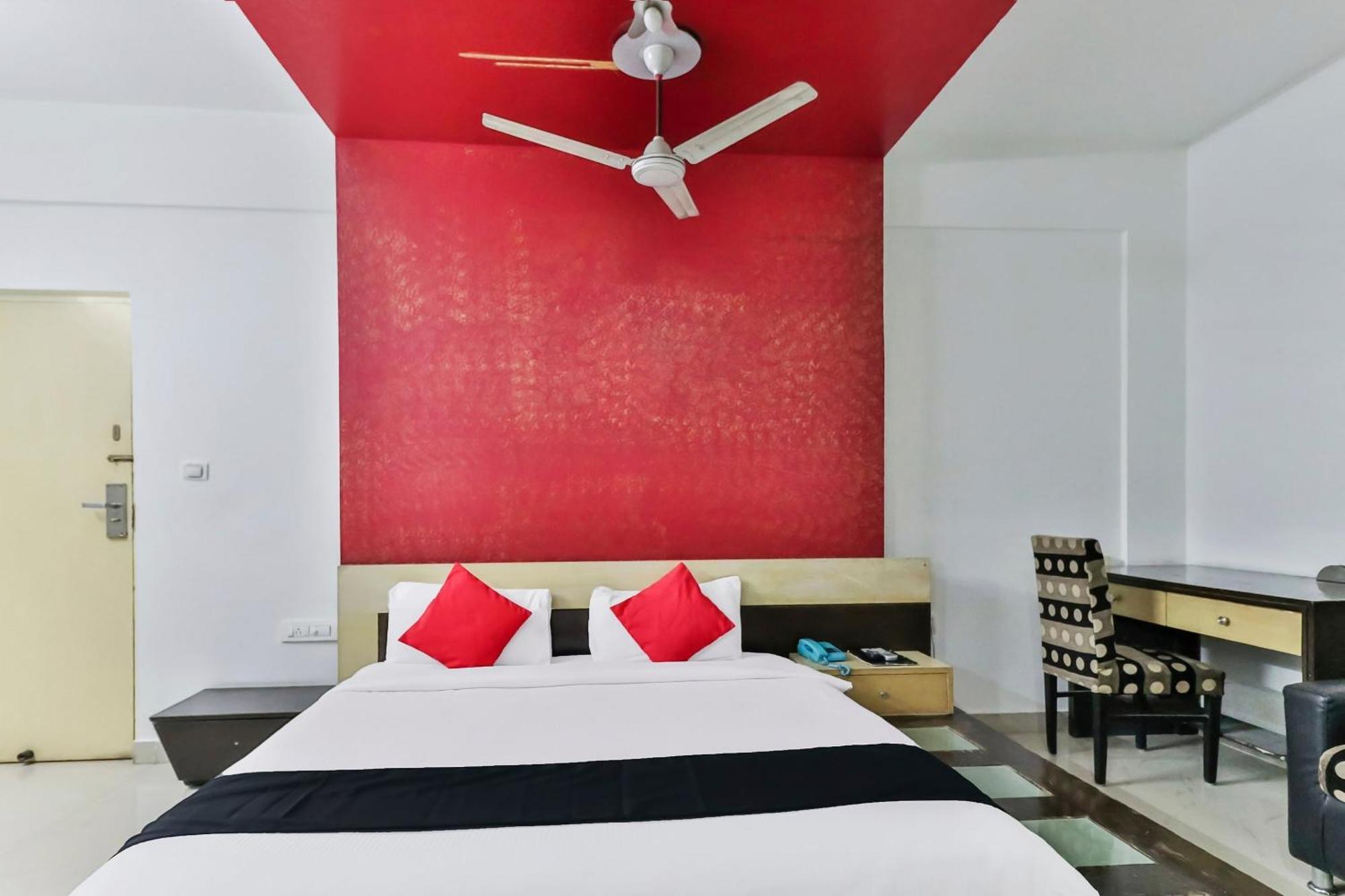 Capital O 16324 Niche Suites Bangalore Exteriör bild